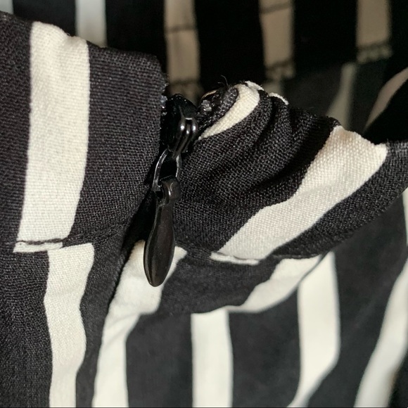 Jumpsuit - Picture 5 of 7